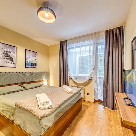 Apartman Ember 1br - Mountain Complex By Flat Mаnager Szmoljan